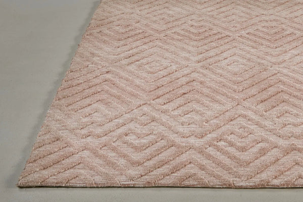 4' X 6' Pink And Ivory Geometric Stain Resistant Area Rug Homeroots Home Decor