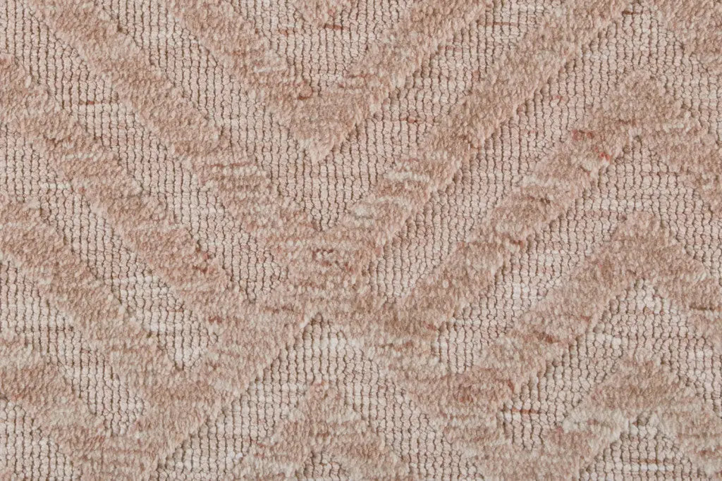 4' X 6' Pink And Ivory Geometric Stain Resistant Area Rug Homeroots Home Decor