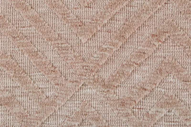 4' X 6' Pink And Ivory Geometric Stain Resistant Area Rug Homeroots Home Decor