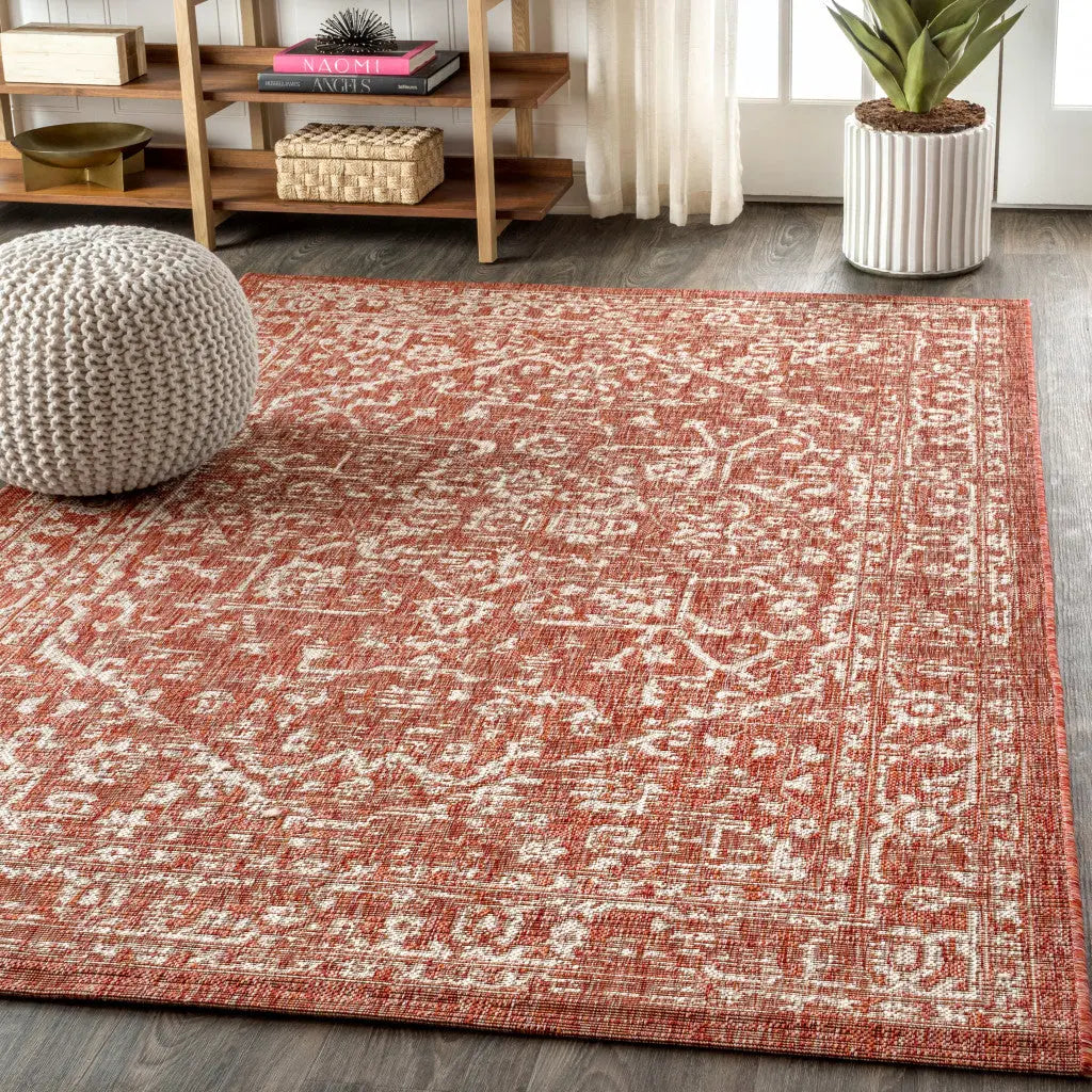 4' X 6' Red And Taupe Medallion Indoor Outdoor Area Rug Homeroots Outdoor
