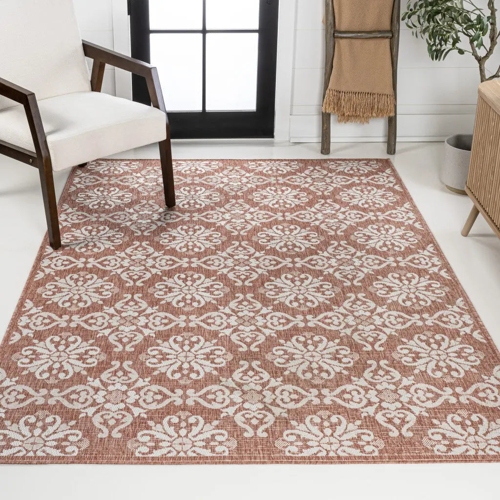4' X 6' Salmon And Cream Floral Indoor Outdoor Area Rug Homeroots Outdoor