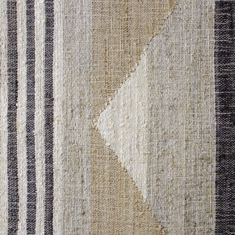 4' X 6' Tan And Black Jute Tribal Hand Woven Area Rug Homeroots Home Decor