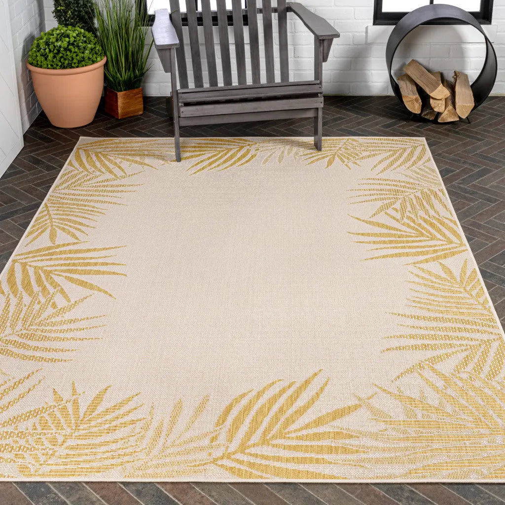 4' X 6' Yellow And Cream Floral Indoor Outdoor Area Rug Homeroots Outdoor