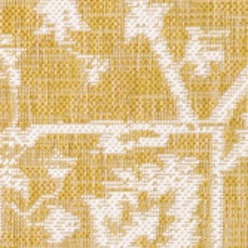 4' X 6' Yellow And Cream Medallion Indoor Outdoor Area Rug Homeroots Outdoor