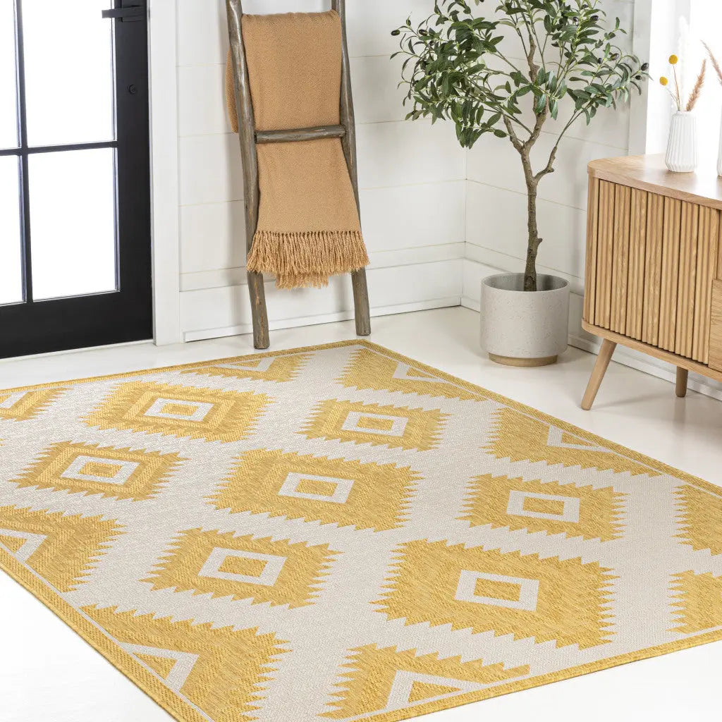 4' X 6' Yellow And Cream Moroccan Indoor Outdoor Area Rug - GreatEagleInc