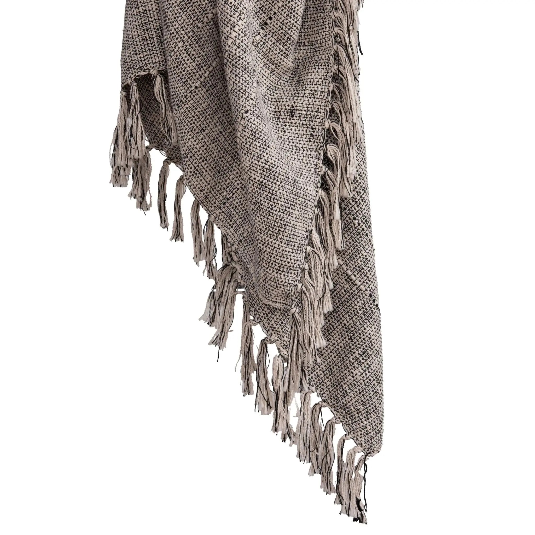50" X 60" Black And Natural Cotton Throw Blanket with Fringe Homeroots Home Decor