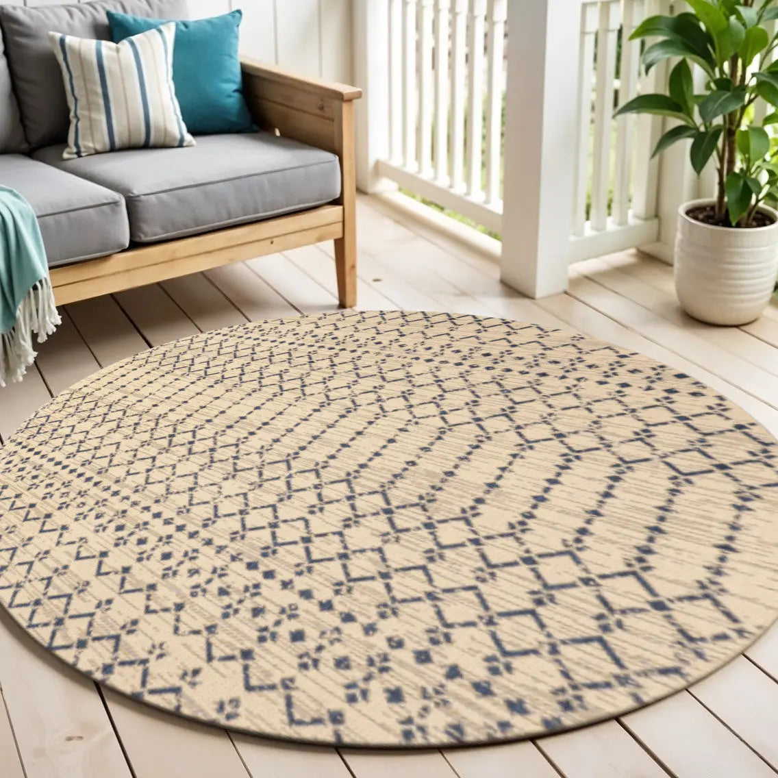 5' Beige And Navy Blue Round Trellis Indoor Outdoor Area Rug Homeroots Outdoor