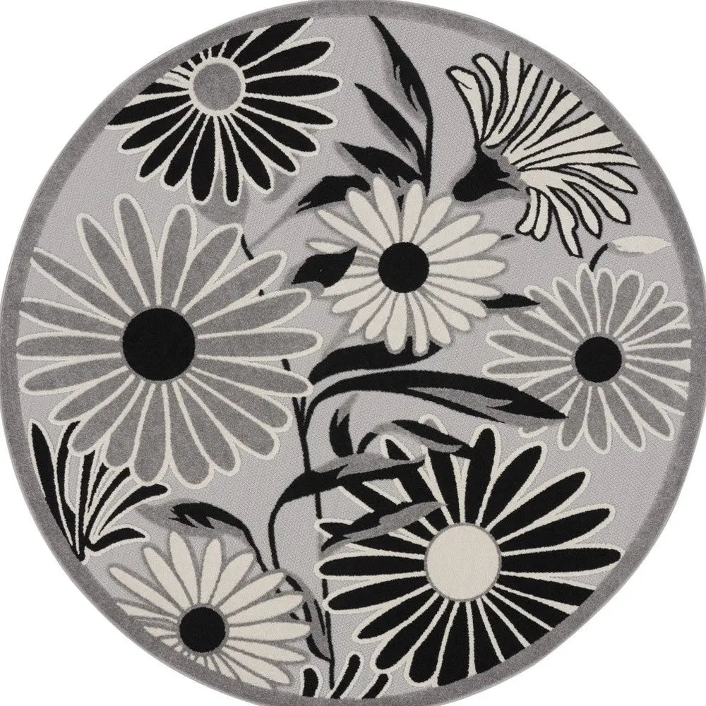 5' Black And White Round Floral Indoor Outdoor Area Rug Homeroots Outdoor