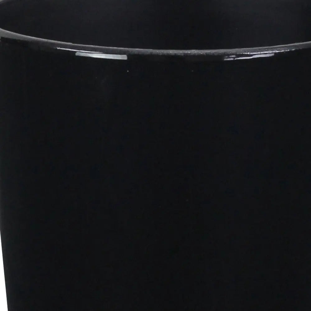 5" Black Recycled Plastic Indoor Outdoor Round Pot Planter Homeroots Outdoor