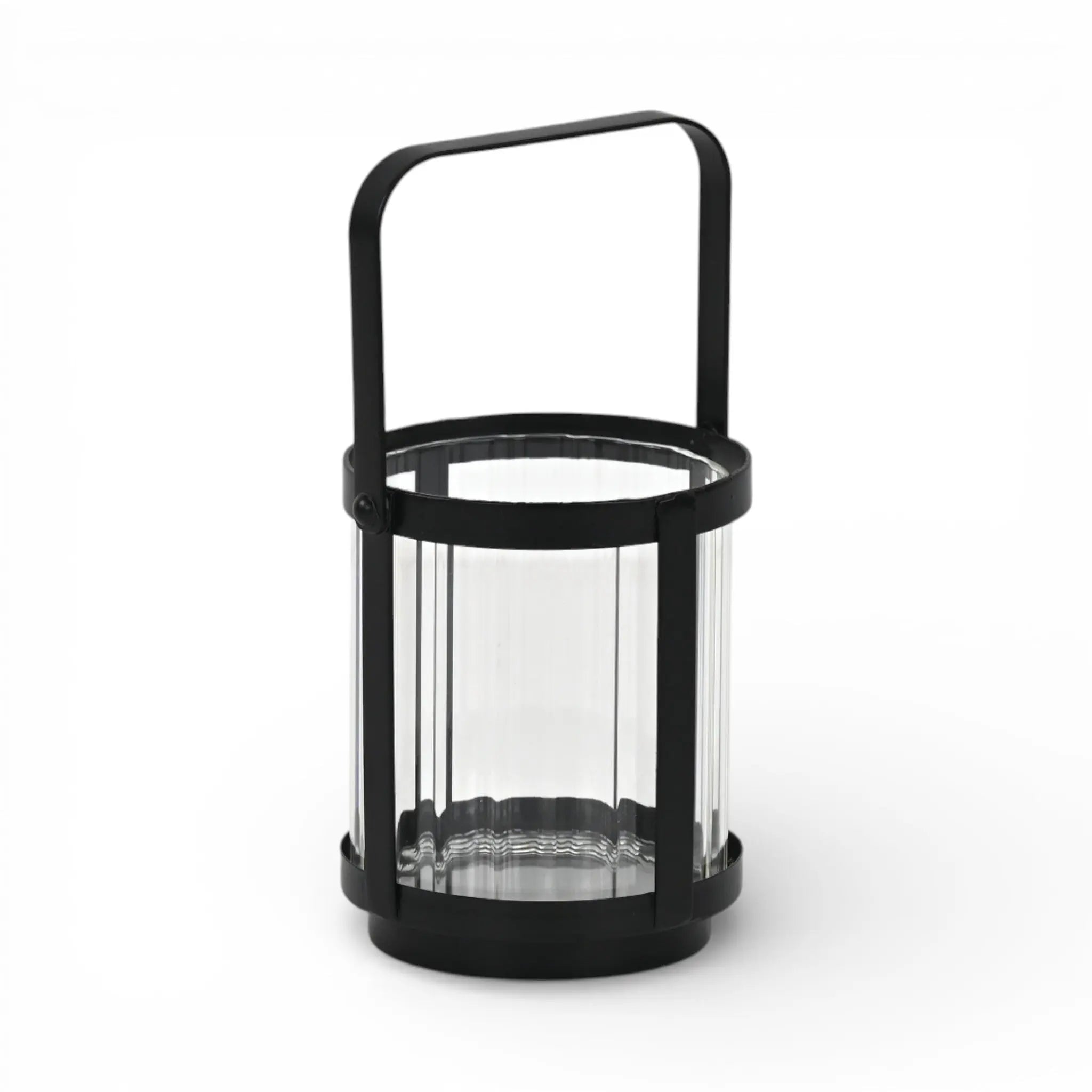 5" Clear And Black Glass And Metal Tabletop Lantern Candle Holder Homeroots Home Decor