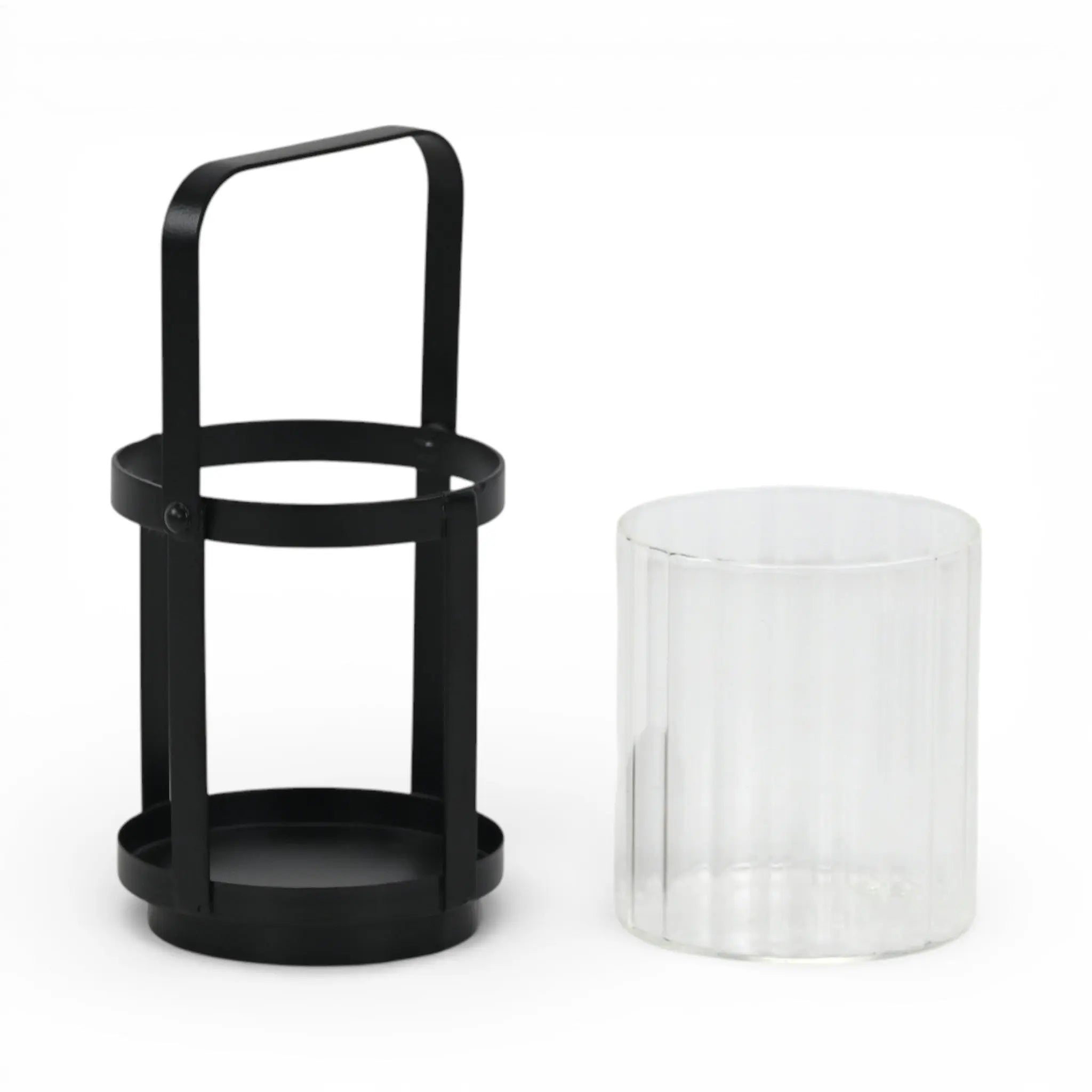 5" Clear And Black Glass And Metal Tabletop Lantern Candle Holder Homeroots Home Decor