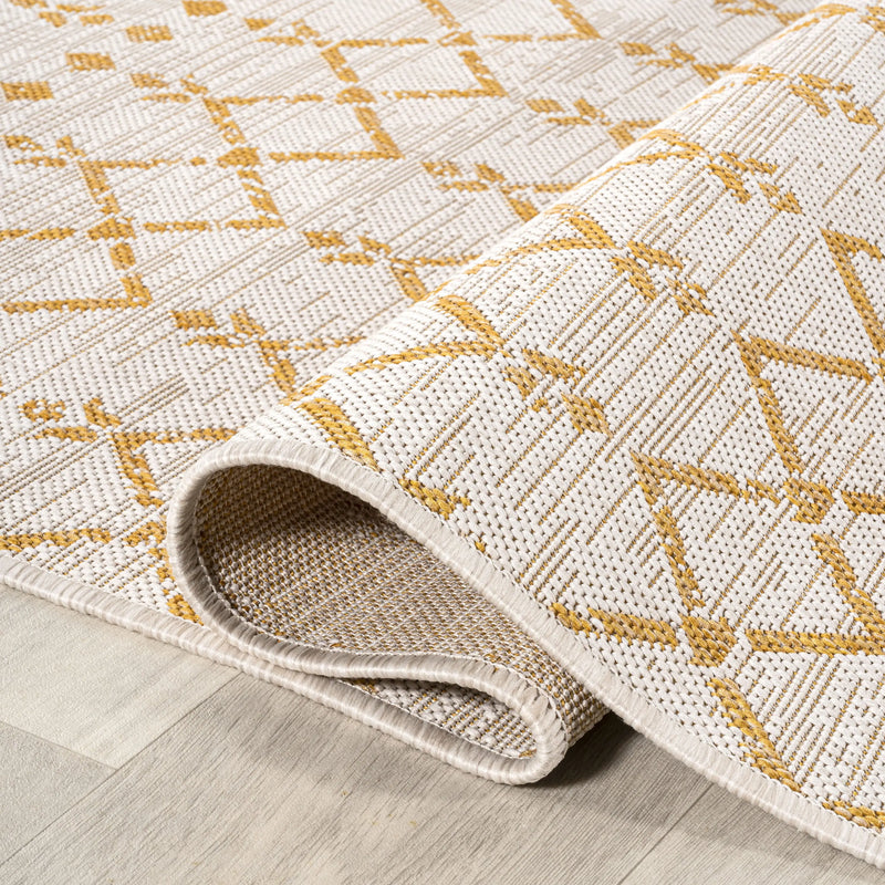 5' Cream And Yellow Square Trellis Indoor Outdoor Area Rug Homeroots Outdoor