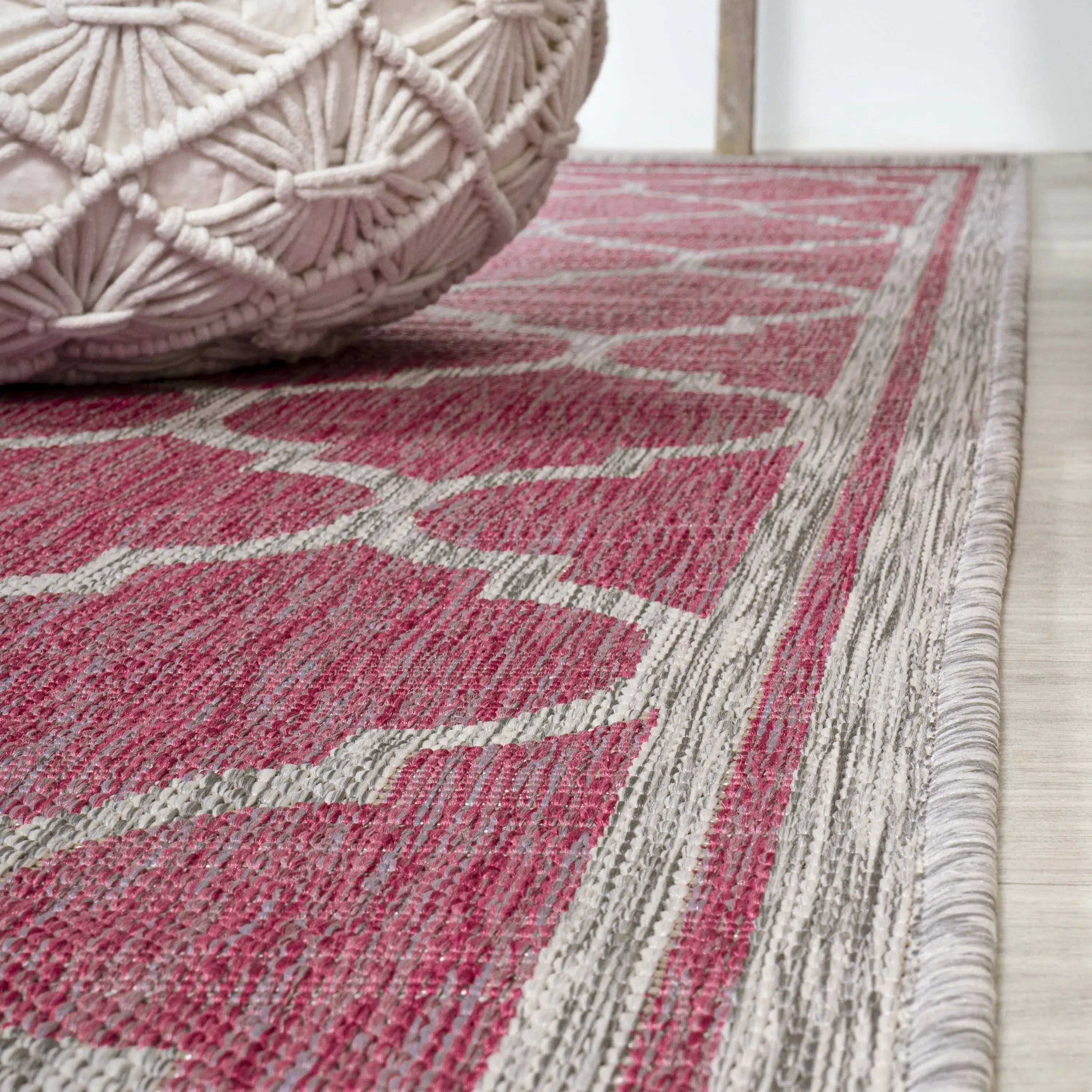5' Fuchsia And Light Gray Square Geometric Indoor Outdoor Area Rug Homeroots Outdoor