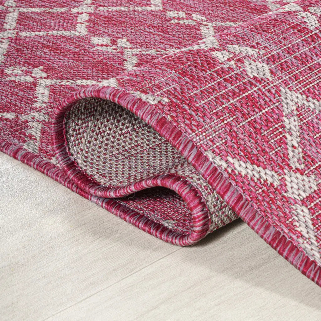 5' Fuchsia And Light Gray Square Trellis Indoor Outdoor Area Rug Homeroots Outdoor