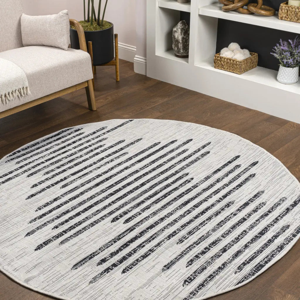5' Ivory And Black Round Striped Indoor Outdoor Area Rug - GreatEagleInc