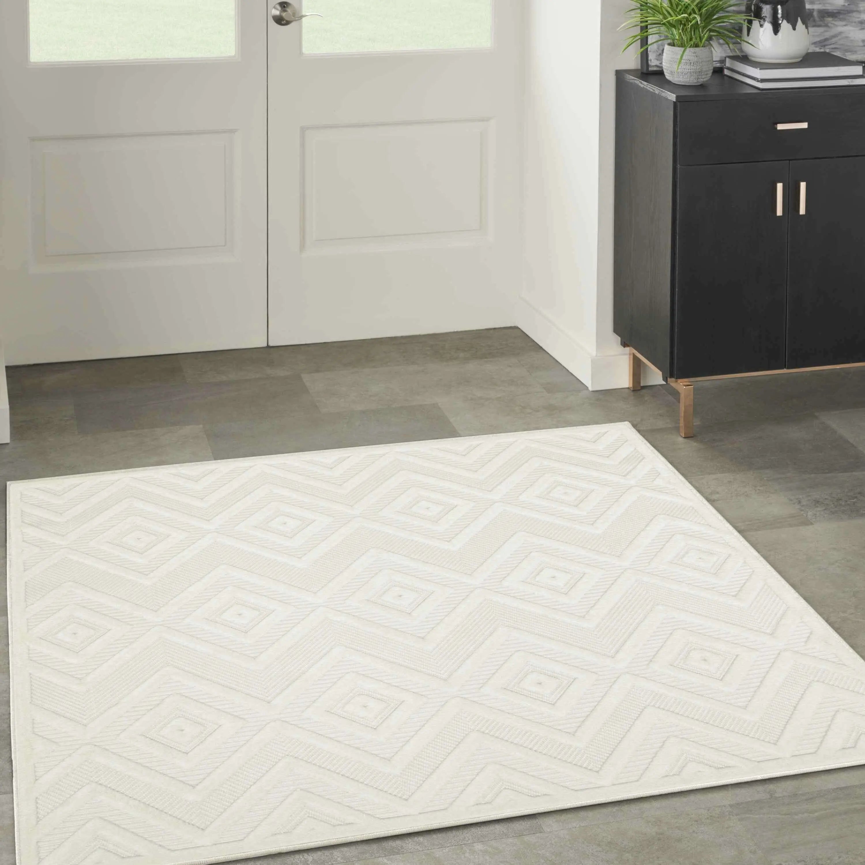 302731099