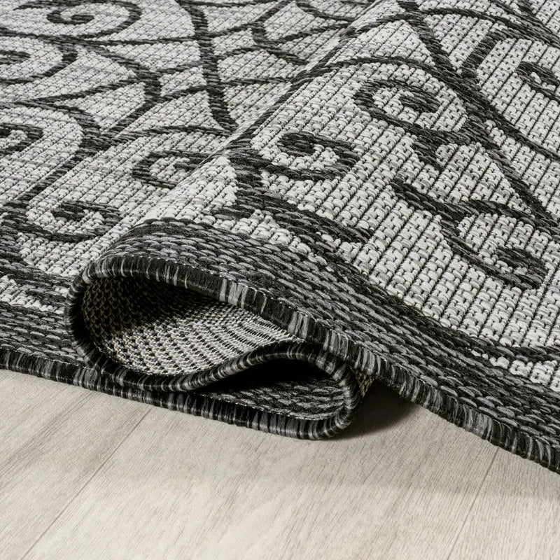 5' Light Gray And Black Square Geometric Indoor Outdoor Area Rug Homeroots Outdoor