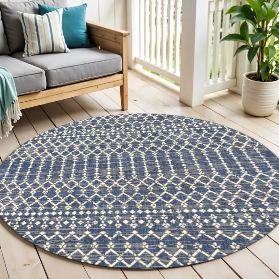 5' Navy Blue And Beige Round Trellis Indoor Outdoor Area Rug Homeroots Outdoor