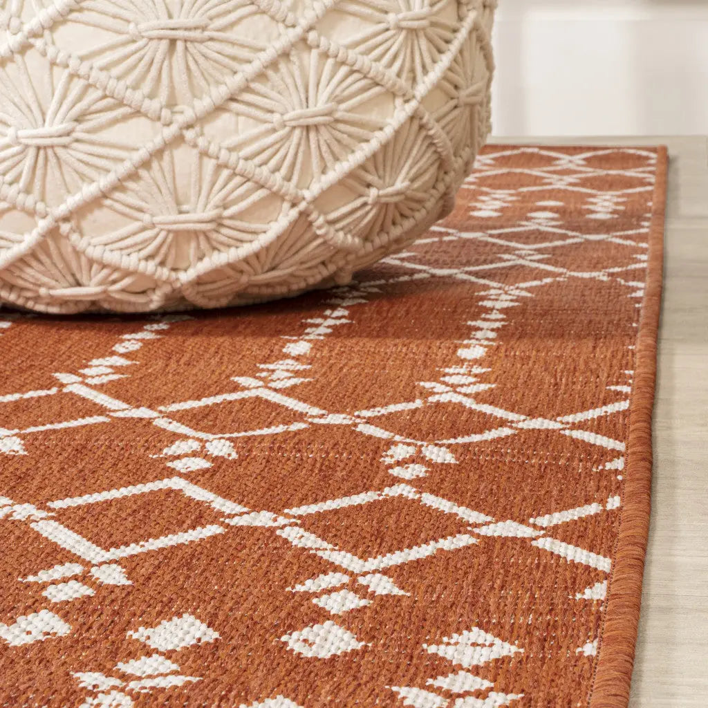 5' Orange And Cream Square Trellis Indoor Outdoor Area Rug Homeroots Outdoor