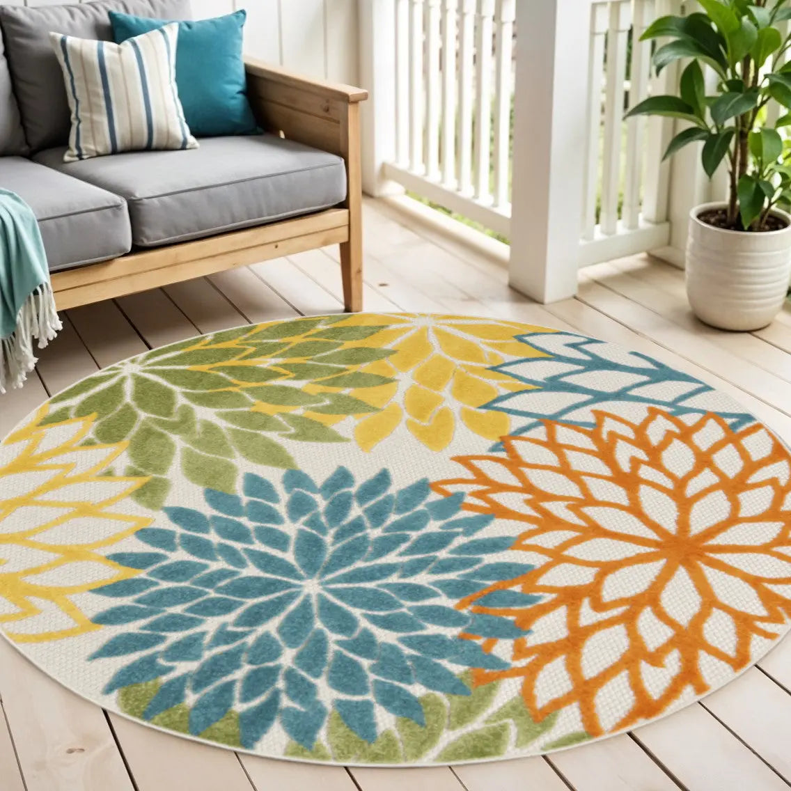 5' X 5' Blue And Yellow Round Indoor Outdoor Area Rug - GreatEagleInc