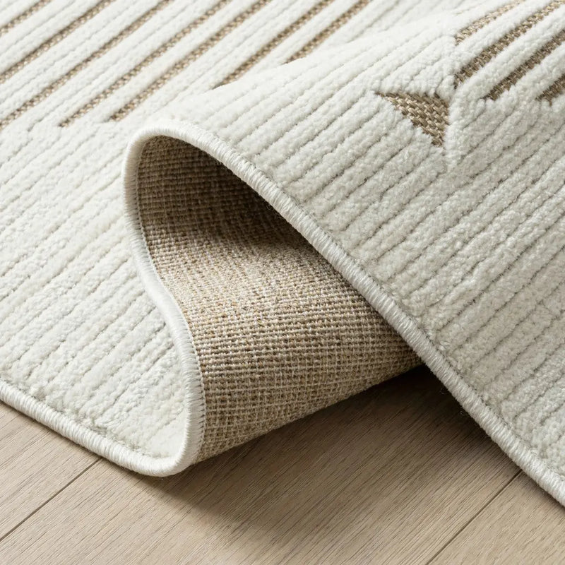5' X 7' Beige And Brown Geometric Distressed Indoor Outdoor Area Rug Homeroots Outdoor