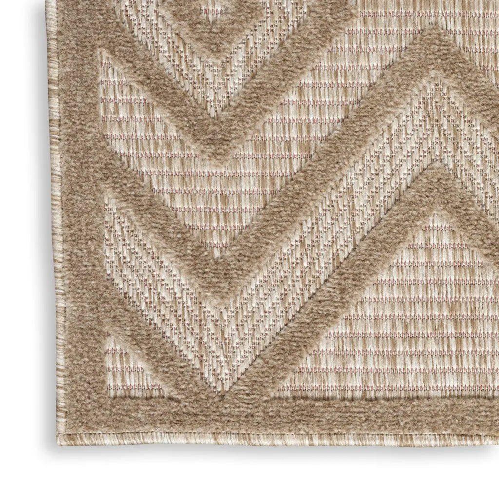 5' X 7' Beige Indoor Outdoor Area Rug - GreatEagleInc