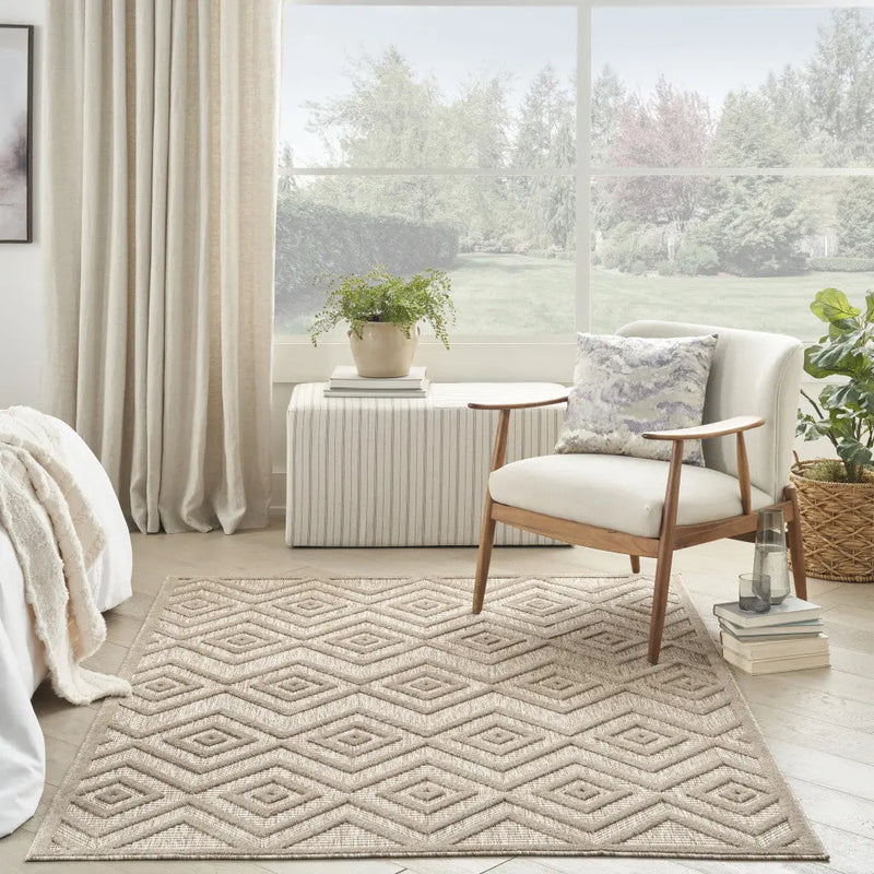 5' X 7' Beige Indoor Outdoor Area Rug - GreatEagleInc