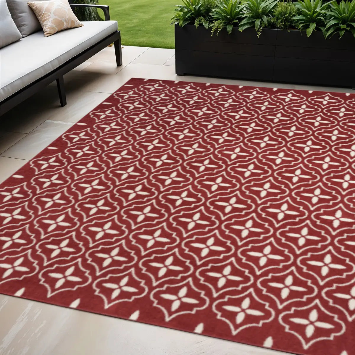 5' X 7' Brick Red And Ivory Geometric Indoor Outdoor Area Rug Homeroots Outdoor