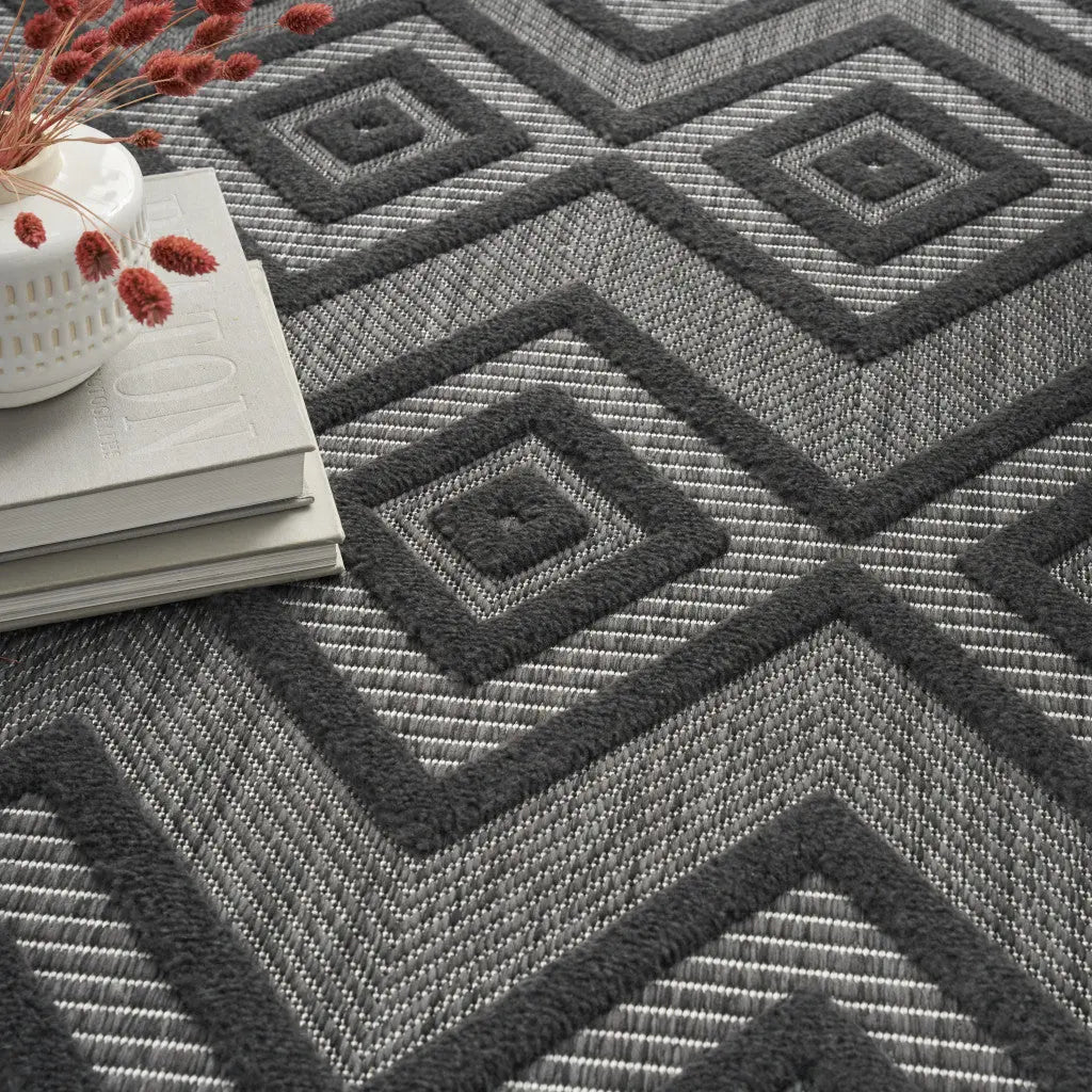 5' X 7' Charcoal Indoor Outdoor Area Rug - GreatEagleInc