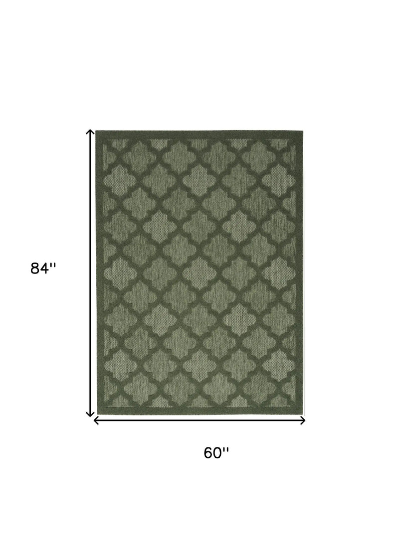 5' X 7' Dark Green And Light Green Trellis Indoor Outdoor Area Rug Homeroots Outdoor