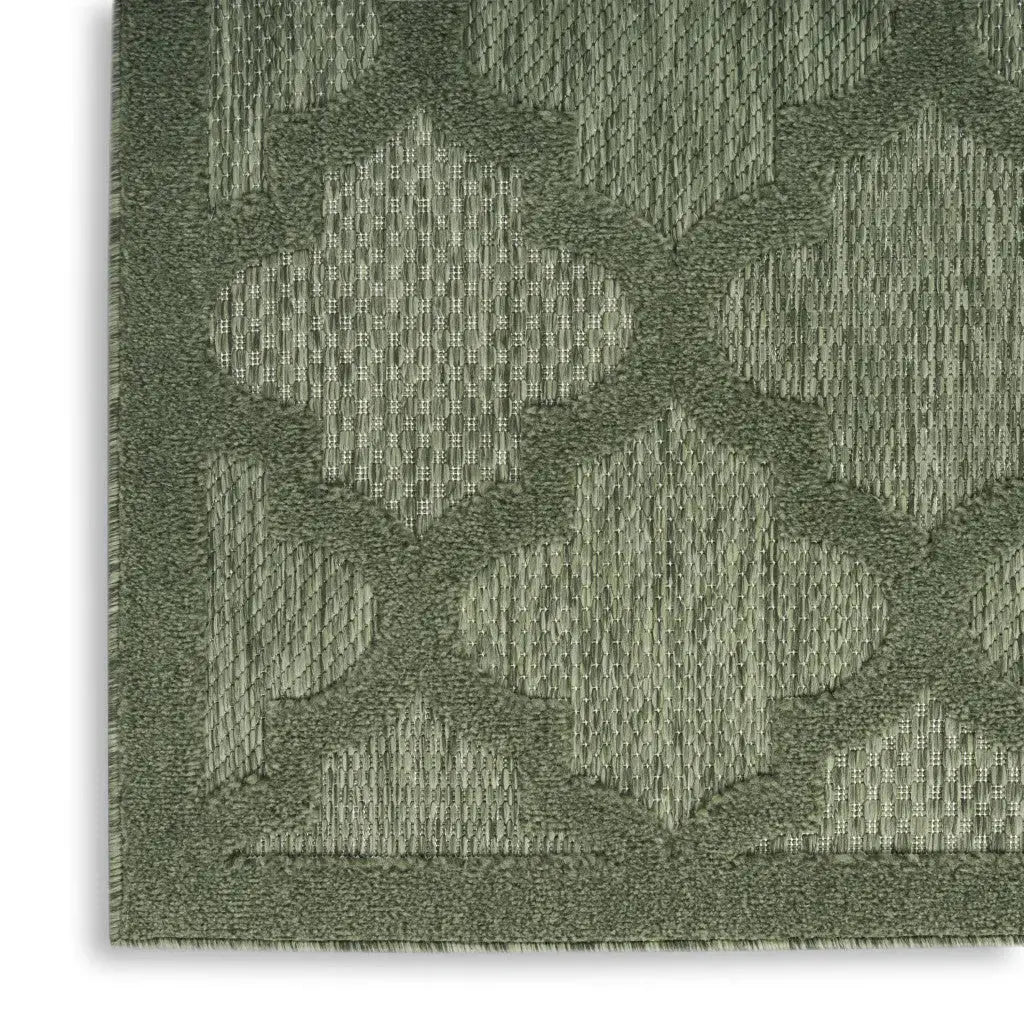 5' X 7' Dark Green And Light Green Trellis Indoor Outdoor Area Rug Homeroots Outdoor