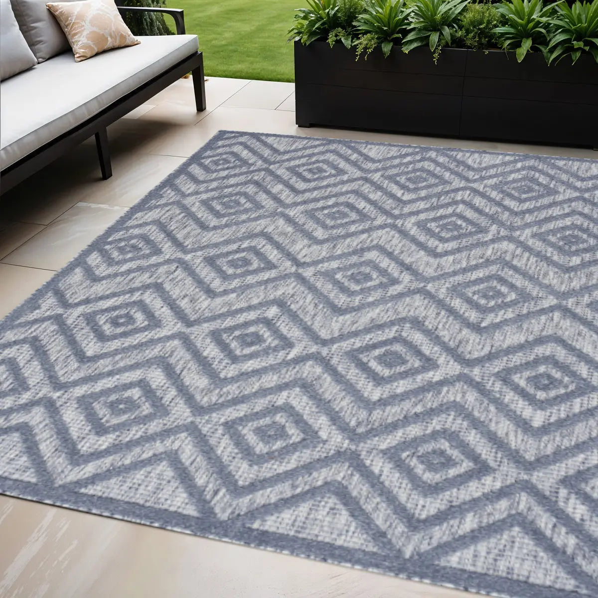 5' X 7' Denim Blue Indoor Outdoor Area Rug Homeroots Outdoor