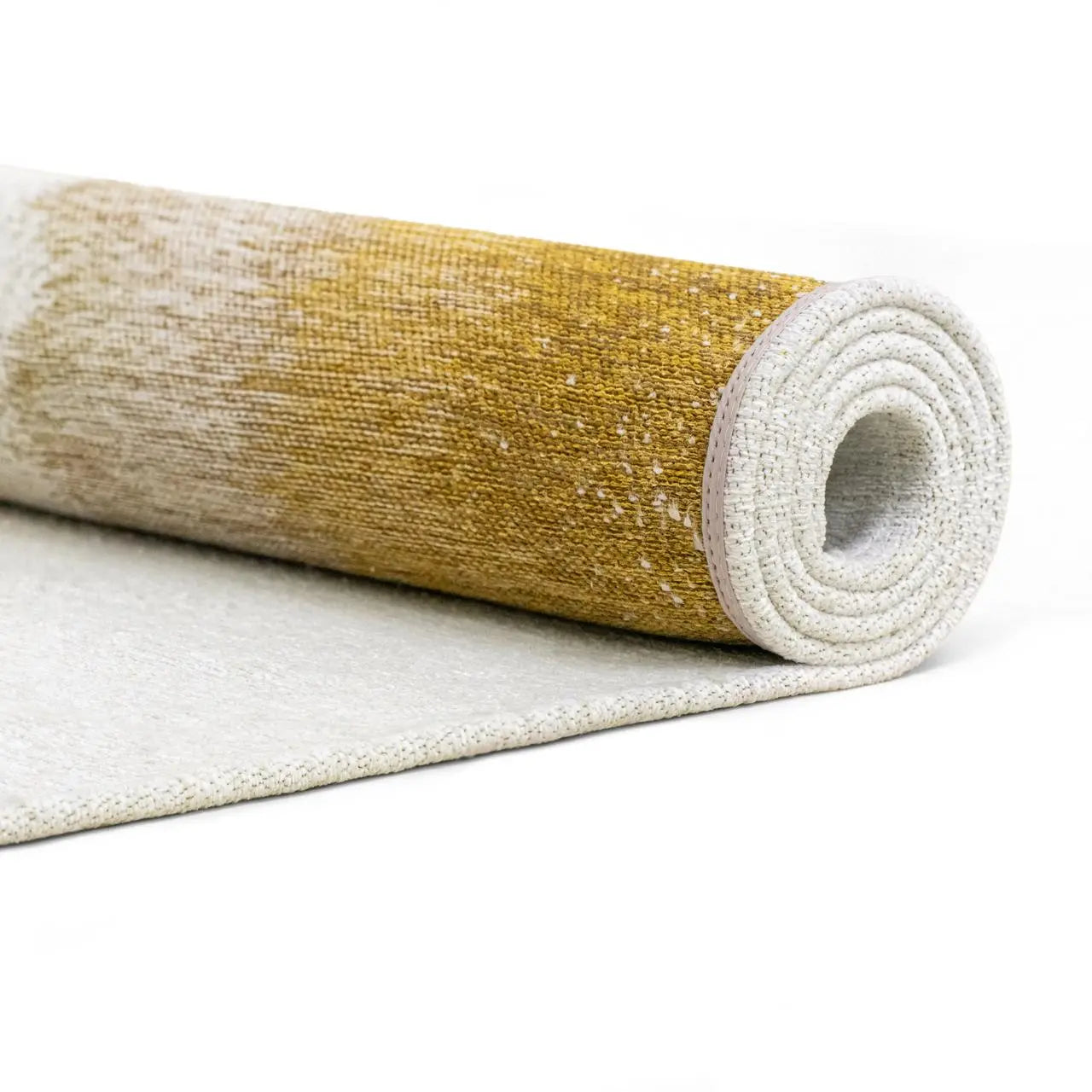 5' X 7' Gold And White Abstract Washable Area Rug With UV Protection Homeroots Home Decor