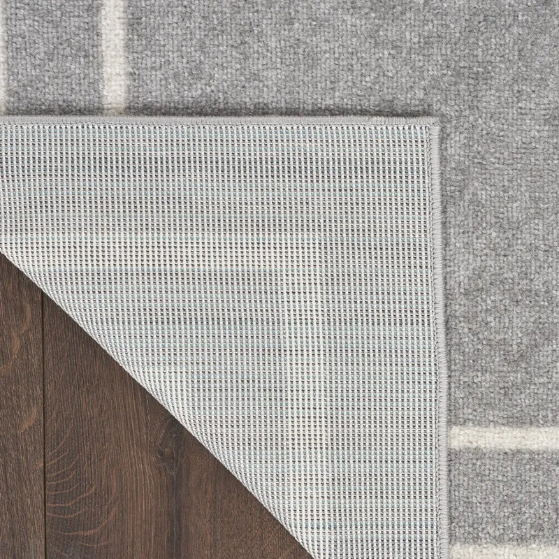 5' X 7' Gray And Ivory Indoor Outdoor Area Rug Homeroots Outdoor