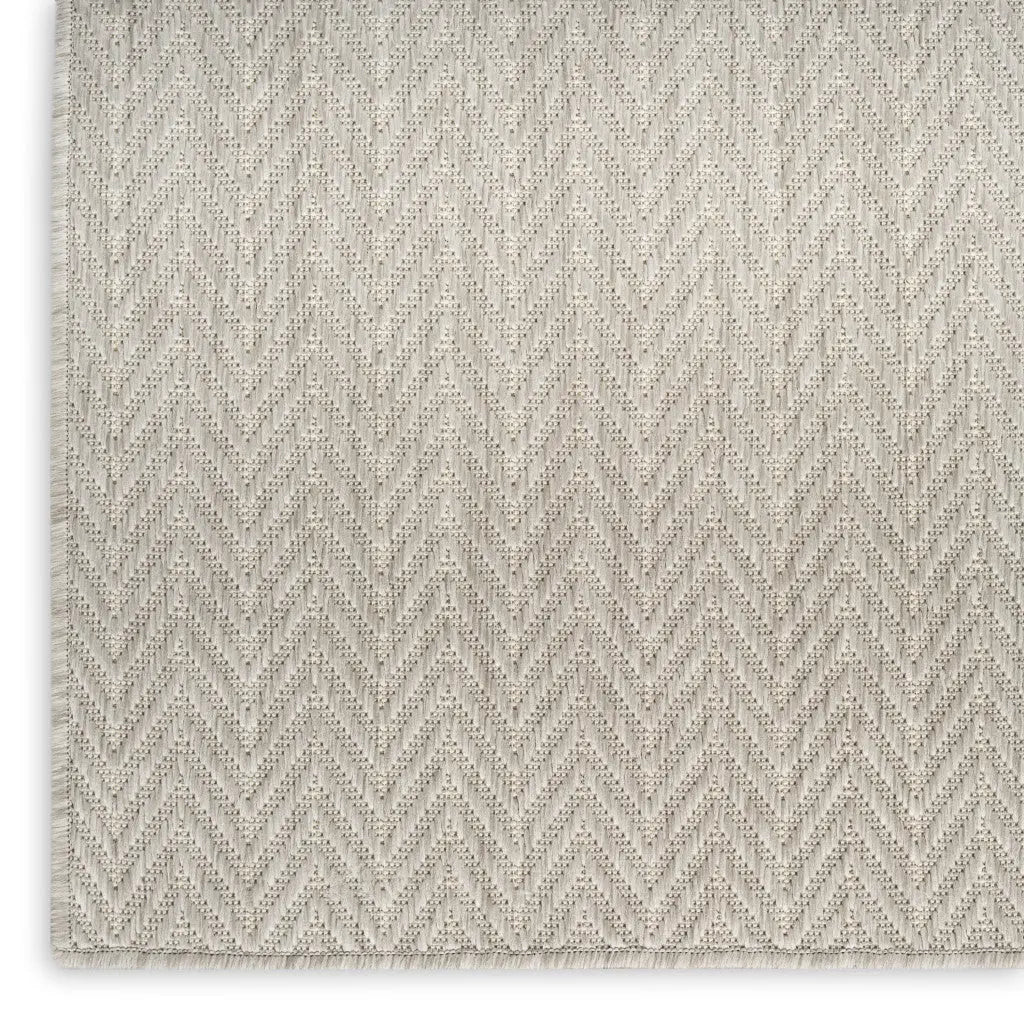 5' X 7' Gray Geometric Indoor Outdoor Area Rug Homeroots Outdoor
