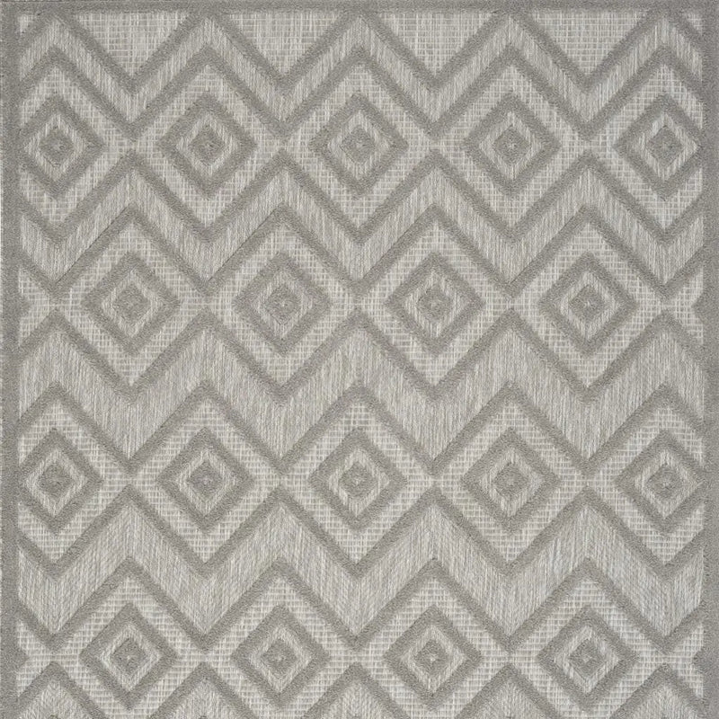 5' X 7' Gray Indoor Outdoor Area Rug - GreatEagleInc