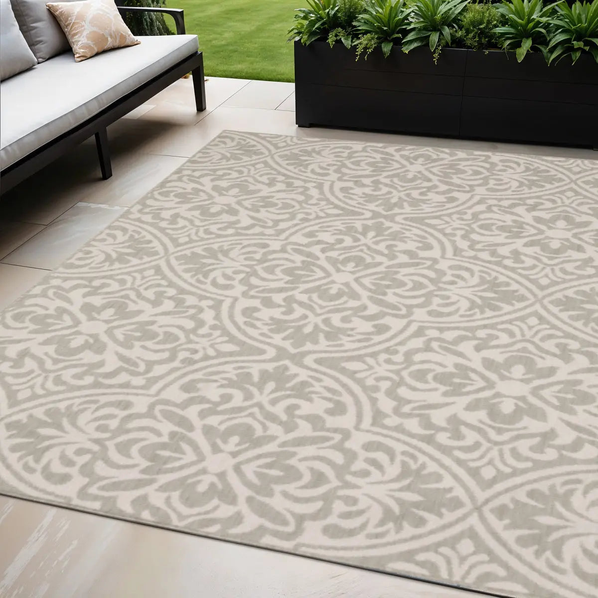 5' X 7' Gray and Ivory Floral Stain Resistant Indoor Outdoor Area Rug Homeroots Outdoor