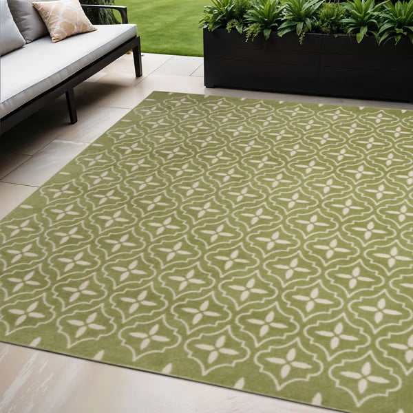 5' X 7' Green And Ivory Geometric Indoor Outdoor Area Rug Homeroots Outdoor