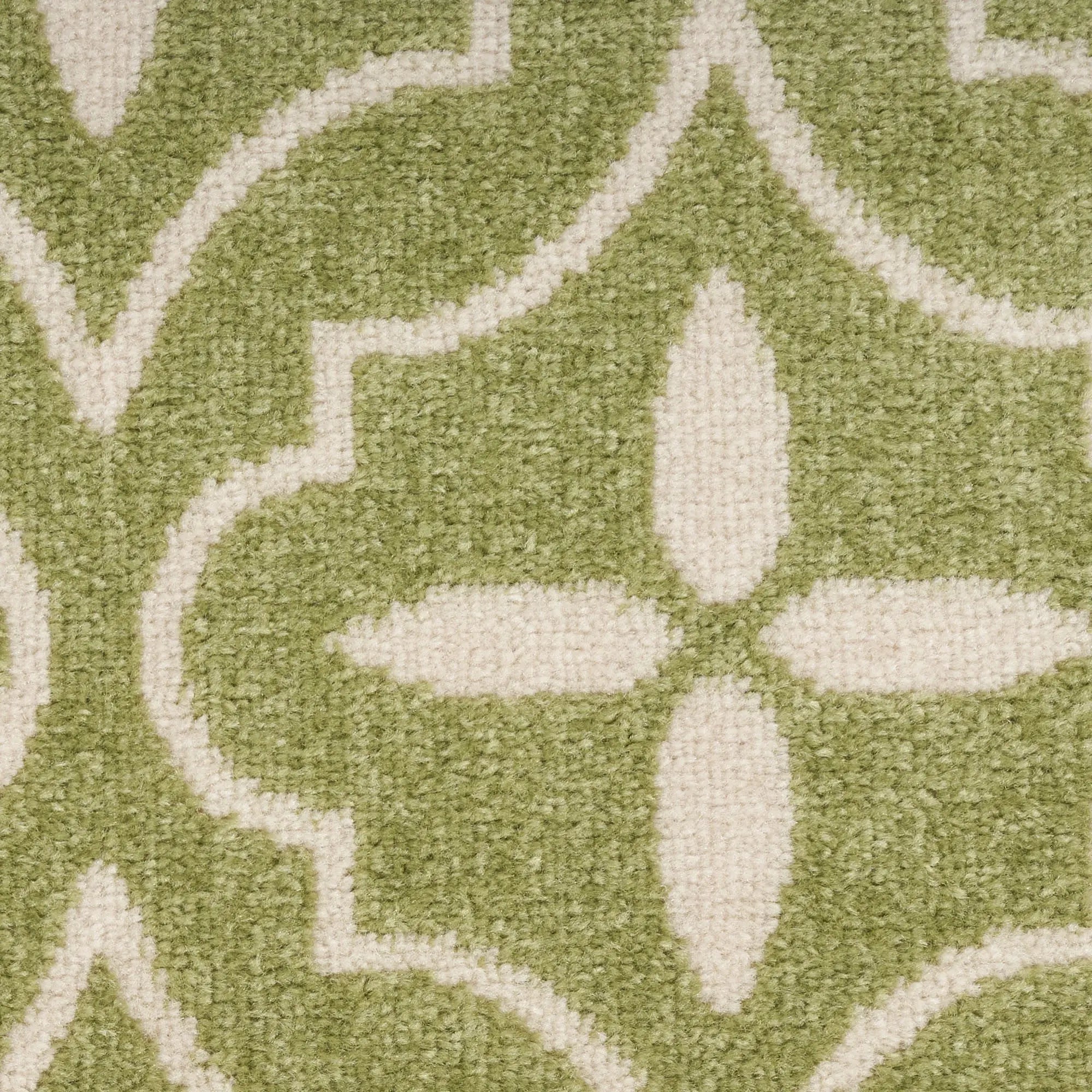 5' X 7' Green And Ivory Geometric Indoor Outdoor Area Rug Homeroots Outdoor