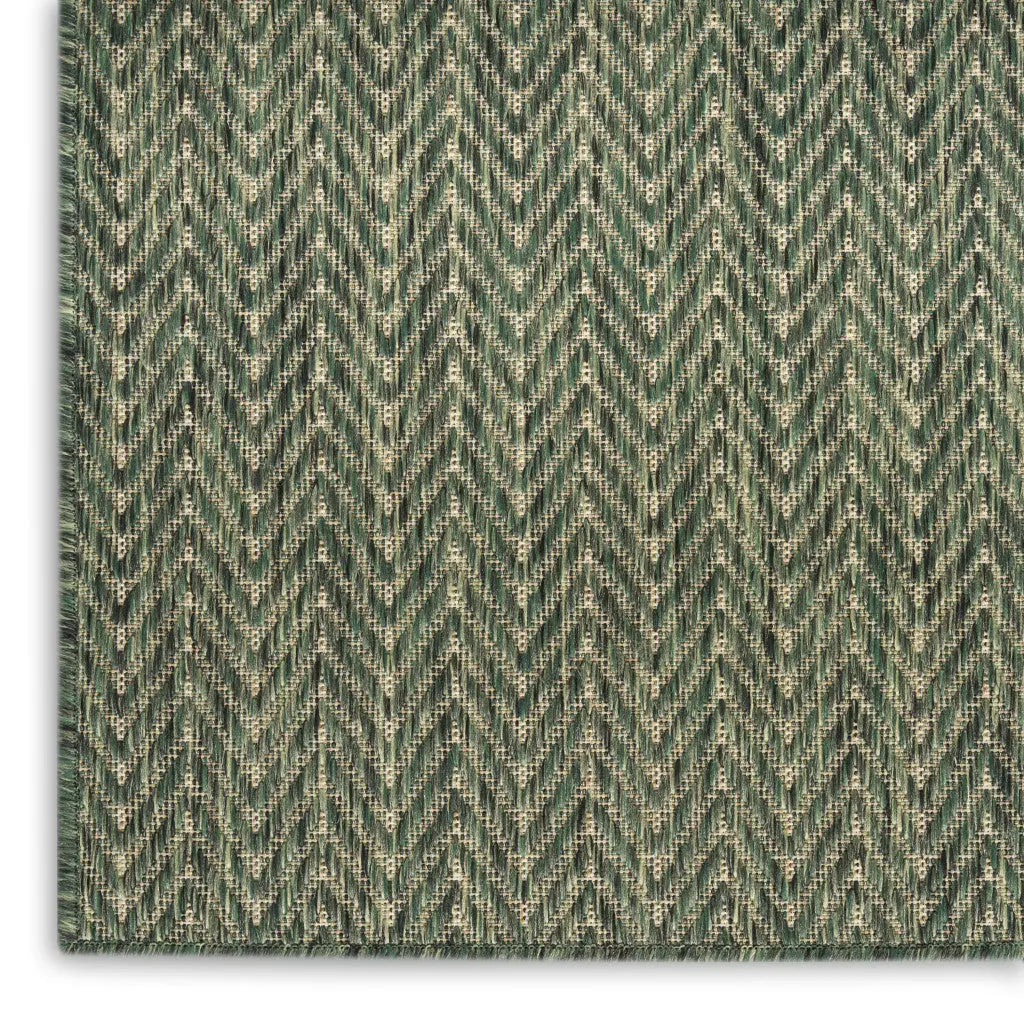 5' X 7' Green Geometric Indoor Outdoor Area Rug Homeroots Outdoor