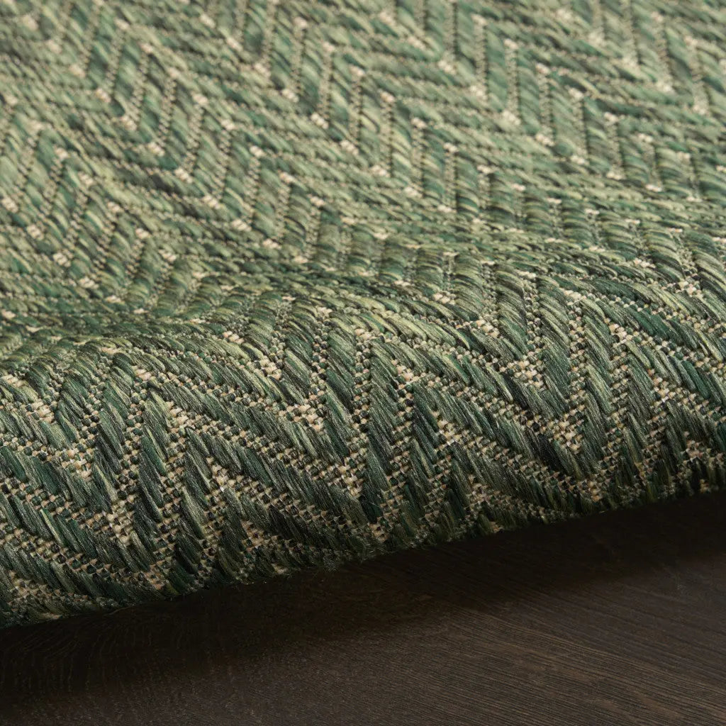 5' X 7' Green Geometric Indoor Outdoor Area Rug Homeroots Outdoor