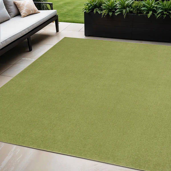 5' X 7' Green Indoor Outdoor Area Rug - GreatEagleInc