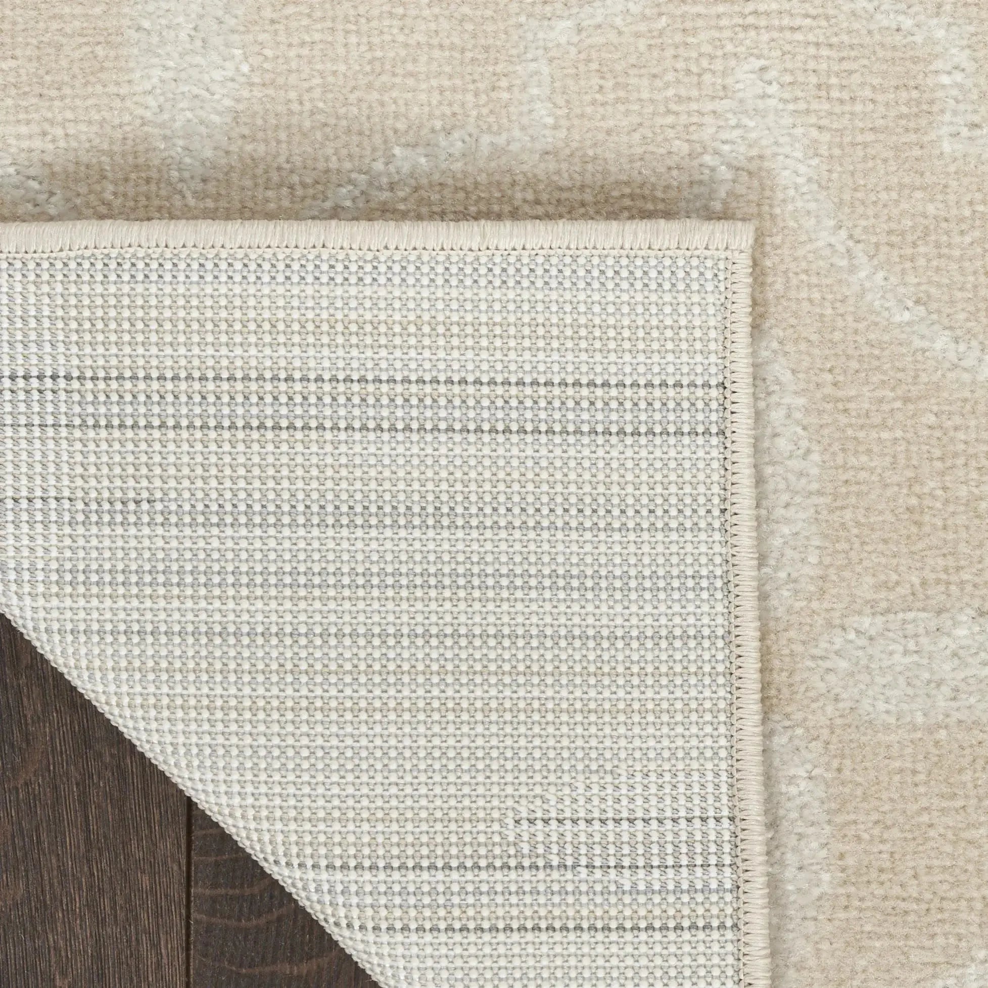 5' X 7' Ivory And Beige Geometric Indoor Outdoor Area Rug Homeroots Outdoor