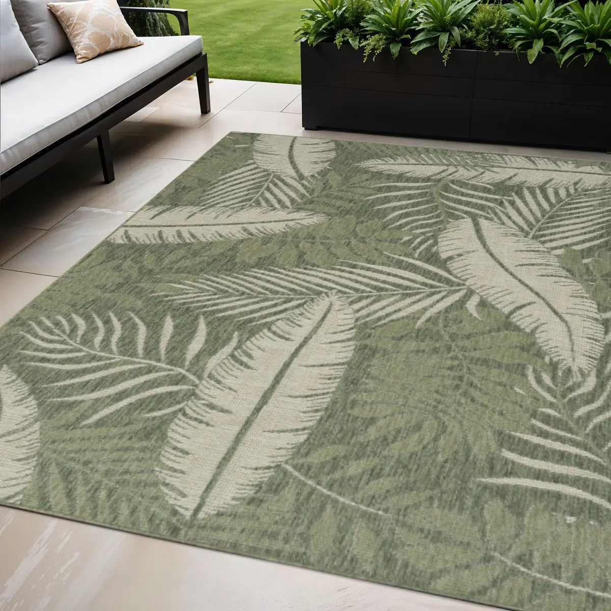 5' X 7' Ivory And Green Palm Leaf Indoor Outdoor Area Rug Homeroots Outdoor