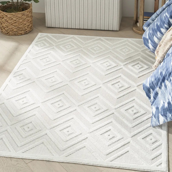 5' X 7' Ivory Indoor Outdoor Area Rug - GreatEagleInc