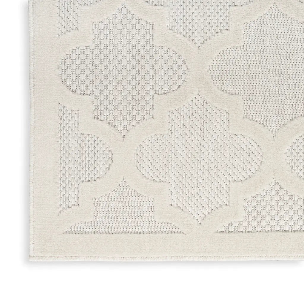 5' X 7' Ivory Indoor Outdoor Area Rug Homeroots Outdoor