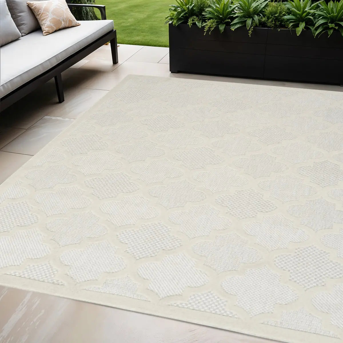 5' X 7' Ivory Indoor Outdoor Area Rug Homeroots Outdoor