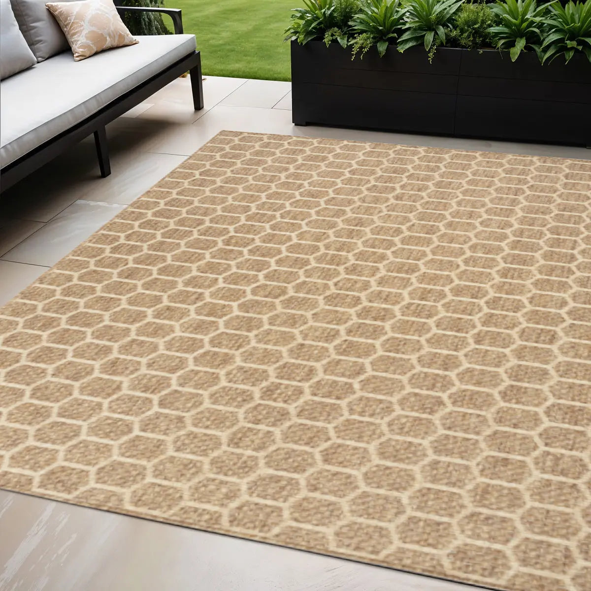 5' X 7' Natural And Beige Geometric Indoor Outdoor Area Rug Homeroots Outdoor