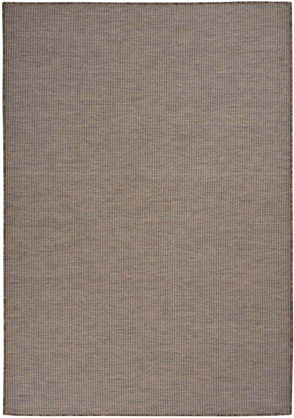 304848124