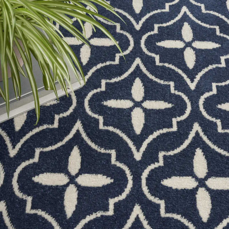 5' X 7' Navy Blue And Ivory Geometric Indoor Outdoor Area Rug Homeroots Outdoor